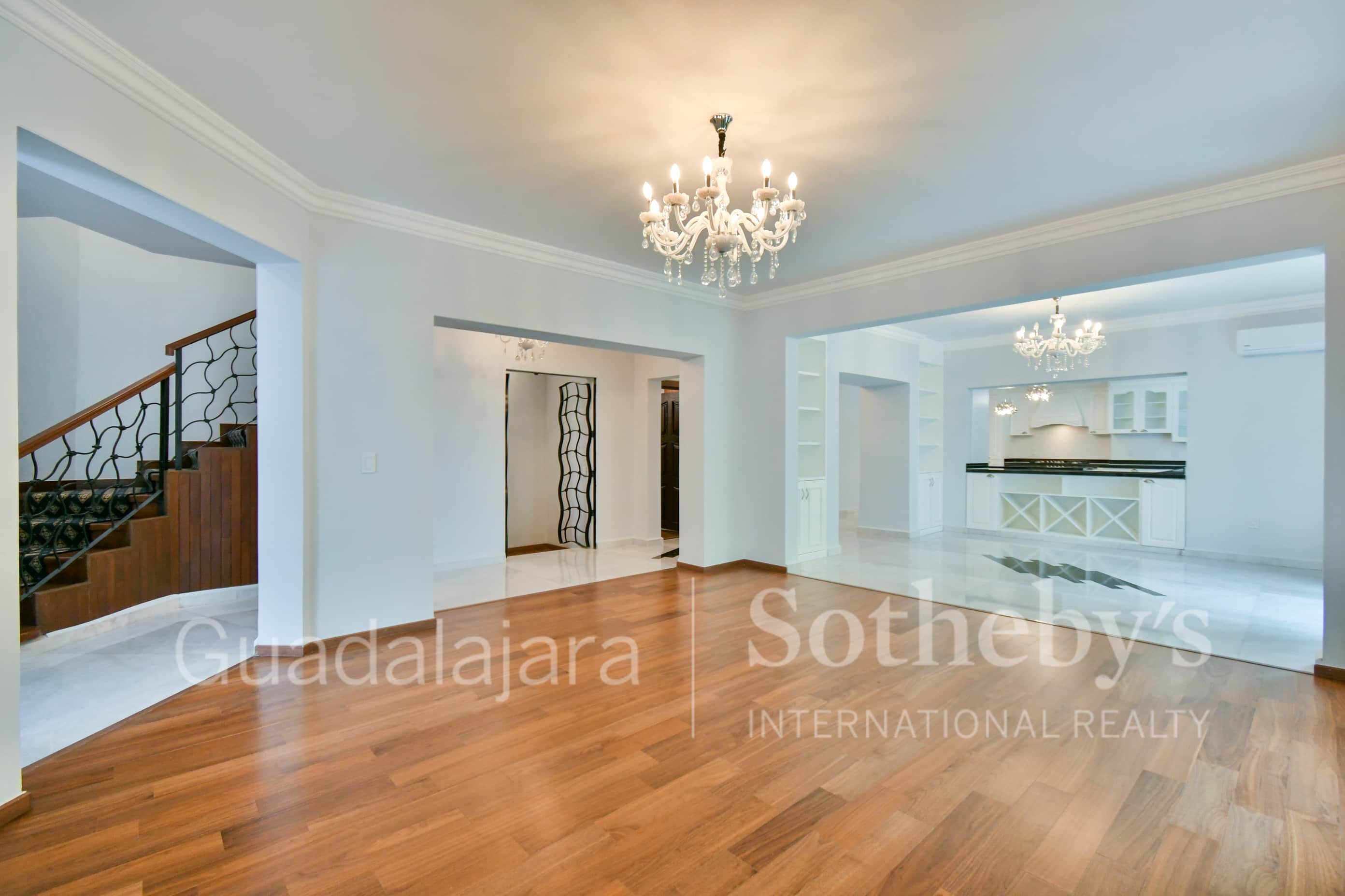 CASA ÁLAMOS | PUERTA DE HIERRO