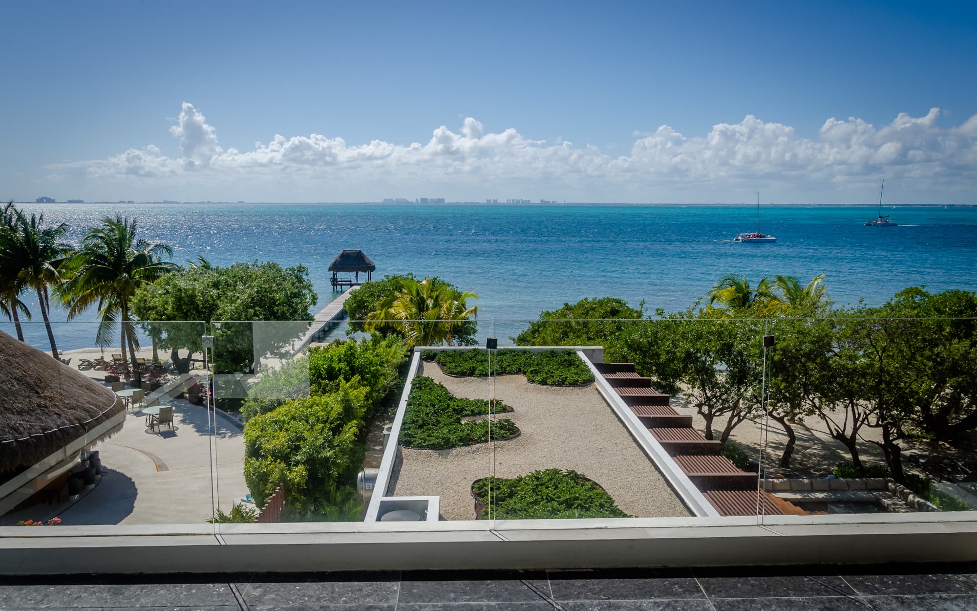 ULTRA LUXURIOUS BEACHFRONT PENTHOUSE
